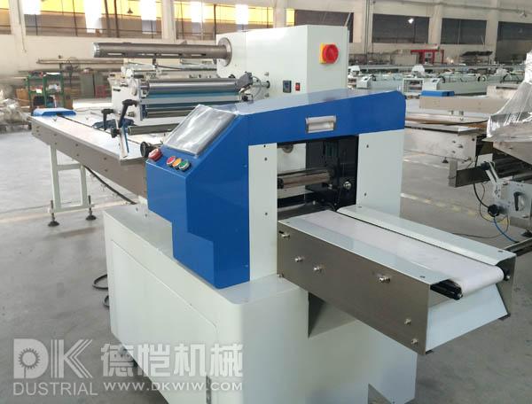 德愷包裝機(jī)械 枕式包裝設(shè)備 封切設(shè)備 管材包裝設(shè)備 廣東德愷機(jī)械有限公司 佛山德愷機(jī)械有限公司 德愷機(jī)械包裝機(jī) 佛山德愷包裝機(jī) 廣東德愷包裝機(jī) 佛山德愷包裝機(jī) 枕式包裝機(jī)廠家 自動(dòng)整理包裝機(jī) 封切收縮機(jī) 立式包裝機(jī) 稱(chēng)重充填設(shè)備 提升輸送設(shè)備 封切收縮機(jī) 高速邊封包裝機(jī) 高速邊封收縮包裝機(jī) 全自動(dòng)直進(jìn)料袖口式包裝機(jī) 高速恒溫?zé)崾湛s包裝機(jī) 全自動(dòng)封切包裝機(jī) 回轉(zhuǎn)式枕式包裝機(jī) 回轉(zhuǎn)伺服式枕式包裝機(jī) 下走紙枕式包裝機(jī) 往復(fù)式枕式包裝機(jī) 不銹鋼理料線(xiàn)食品包裝機(jī)廠家 餅干包裝機(jī) 伺服包裝機(jī) 德愷包裝機(jī)械 枕式包裝設(shè)備 封切設(shè)備 管材包裝設(shè)備 廣東德愷機(jī)械有限公司 佛山德愷機(jī)械有限公司 德愷機(jī)械包裝機(jī) 佛山德愷包裝機(jī) 廣東德愷包裝機(jī) 佛山德愷包裝機(jī) 枕式包裝機(jī)廠家 自動(dòng)整理包裝機(jī) 封切收縮機(jī) 立式包裝機(jī) 稱(chēng)重充填設(shè)備 提升輸送設(shè)備 封切收縮機(jī) 高速邊封包裝機(jī) 高速邊封收縮包裝機(jī) 全自動(dòng)直進(jìn)料袖口式包裝機(jī) 高速恒溫?zé)崾湛s包裝機(jī) 全自動(dòng)封切包裝機(jī) 回轉(zhuǎn)式枕式包裝機(jī) 回轉(zhuǎn)伺服式枕式包裝機(jī) 下走紙枕式包裝機(jī) 往復(fù)式枕式包裝機(jī) 不銹鋼理料線(xiàn)食品包裝機(jī)廠家 餅干包裝機(jī) 伺服包裝機(jī)